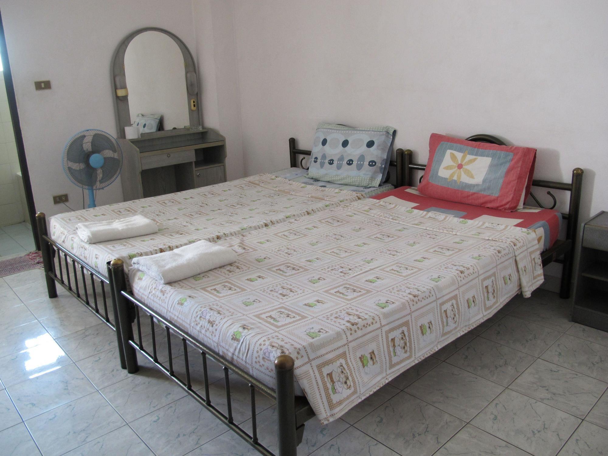 Khách sạn Kristi House (adults Only)