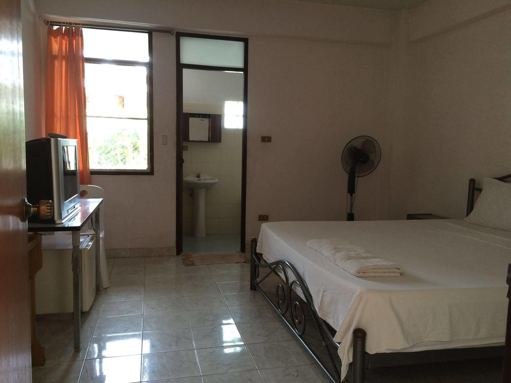 Khách sạn Kristi House (adults Only)