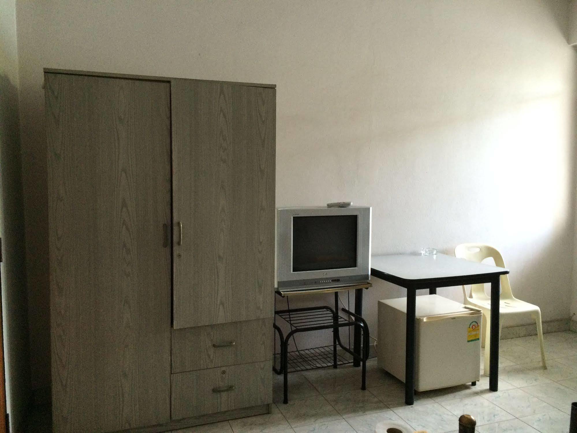 Khách sạn Kristi House (adults Only)
